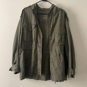 A&E womens Olive Cargo/Utility Jacket Size Large